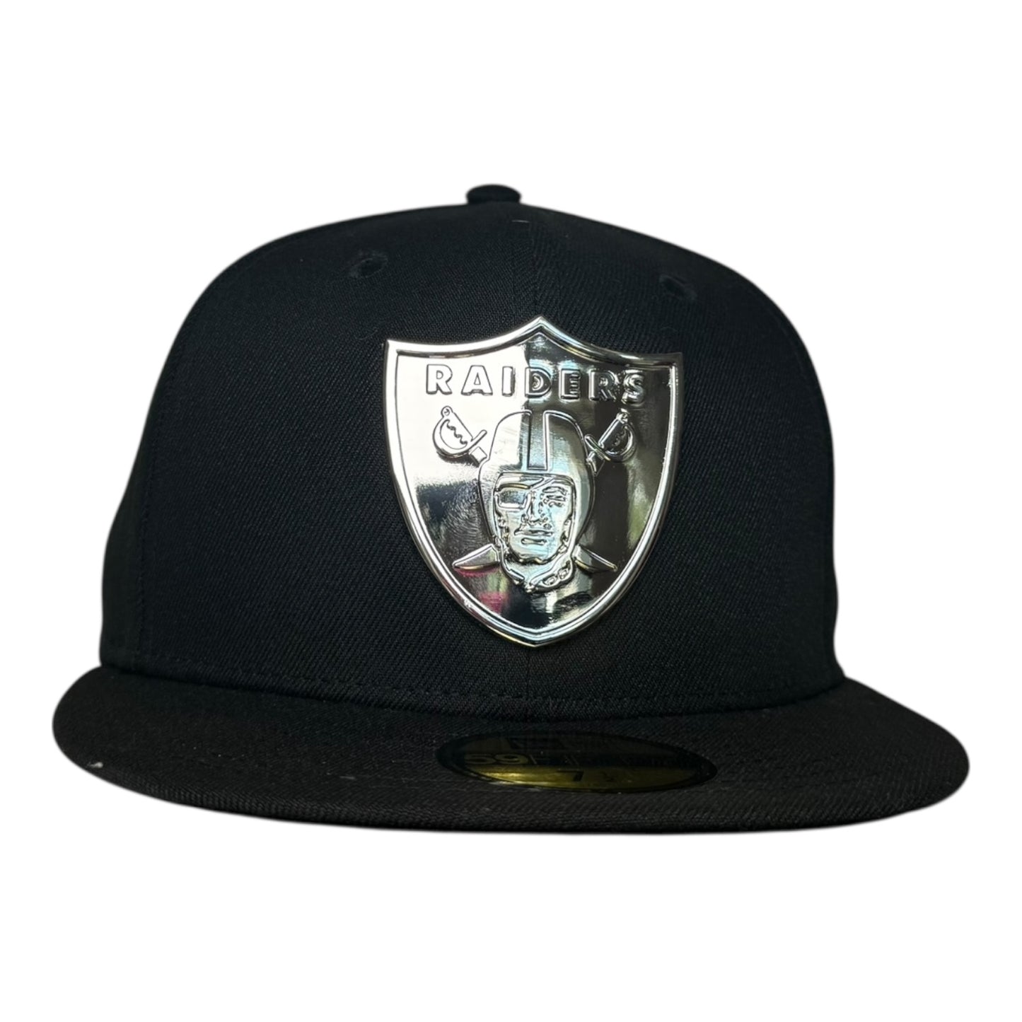 Las Vegas Raiders Silver Metal Badge New Era 59Fifty Fitted Hat