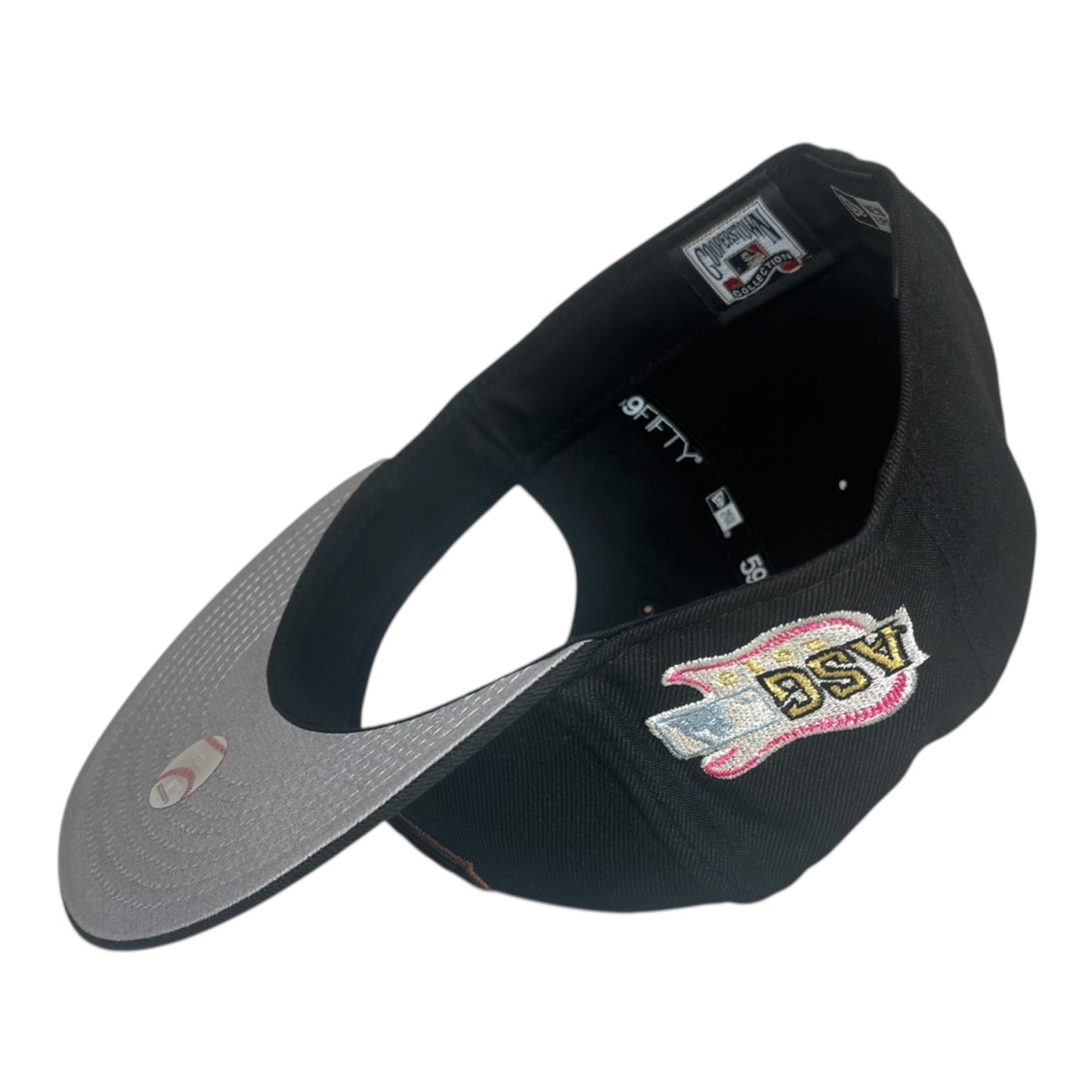 New Era Cincinnati Reds “CABLE” Exlcusive 59Fifty Fitted Hat