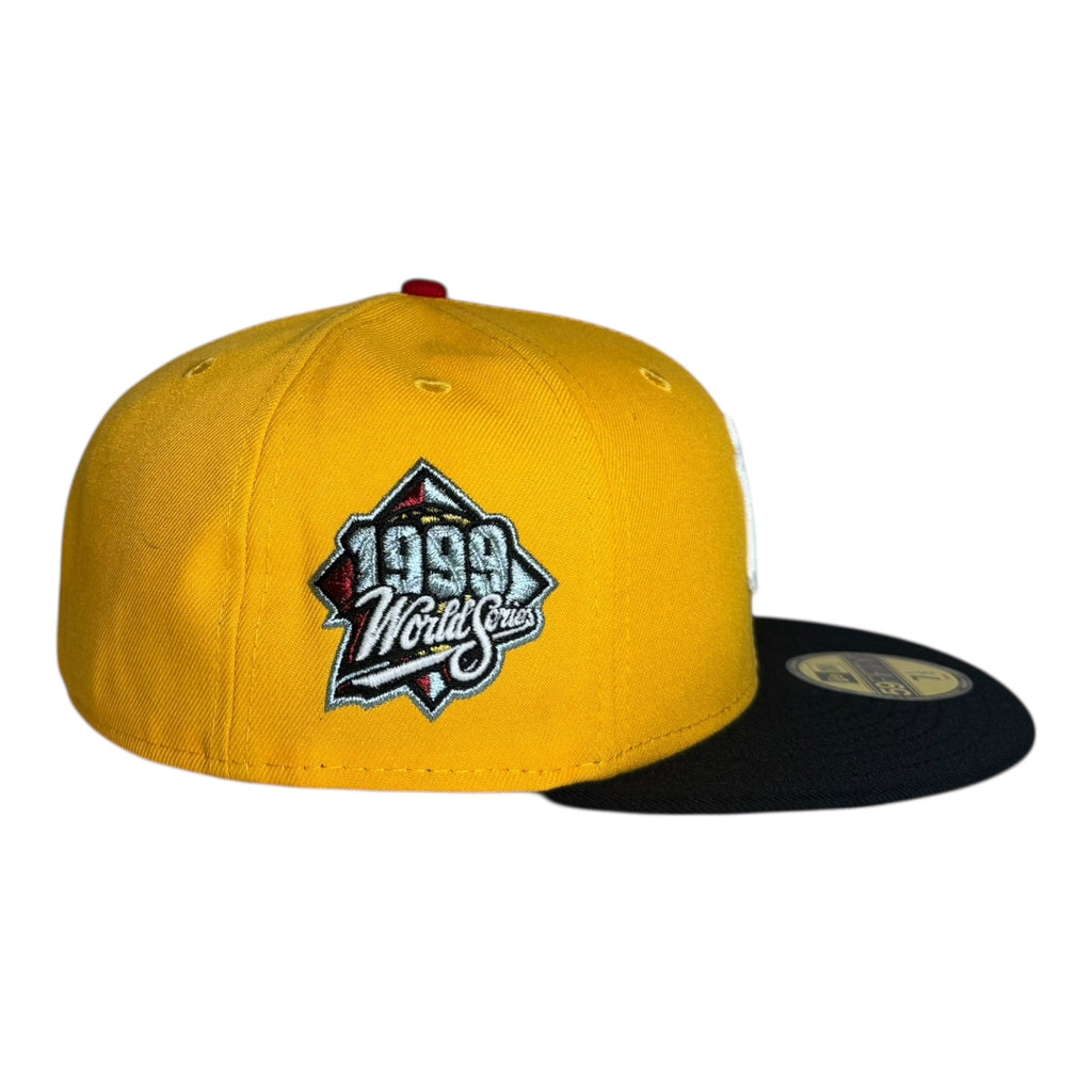 New Era New York Yankees “Summertime Shout Out” 59Fifty Fitted Hat