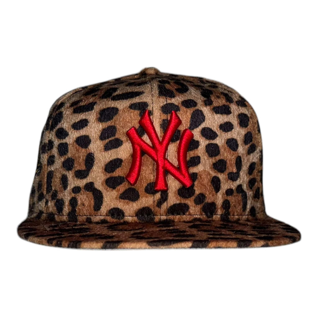 The Hat Wall New Era New York Yankees “Safari” Hat Club @capra.nyc 59Fifty Fitted Hat