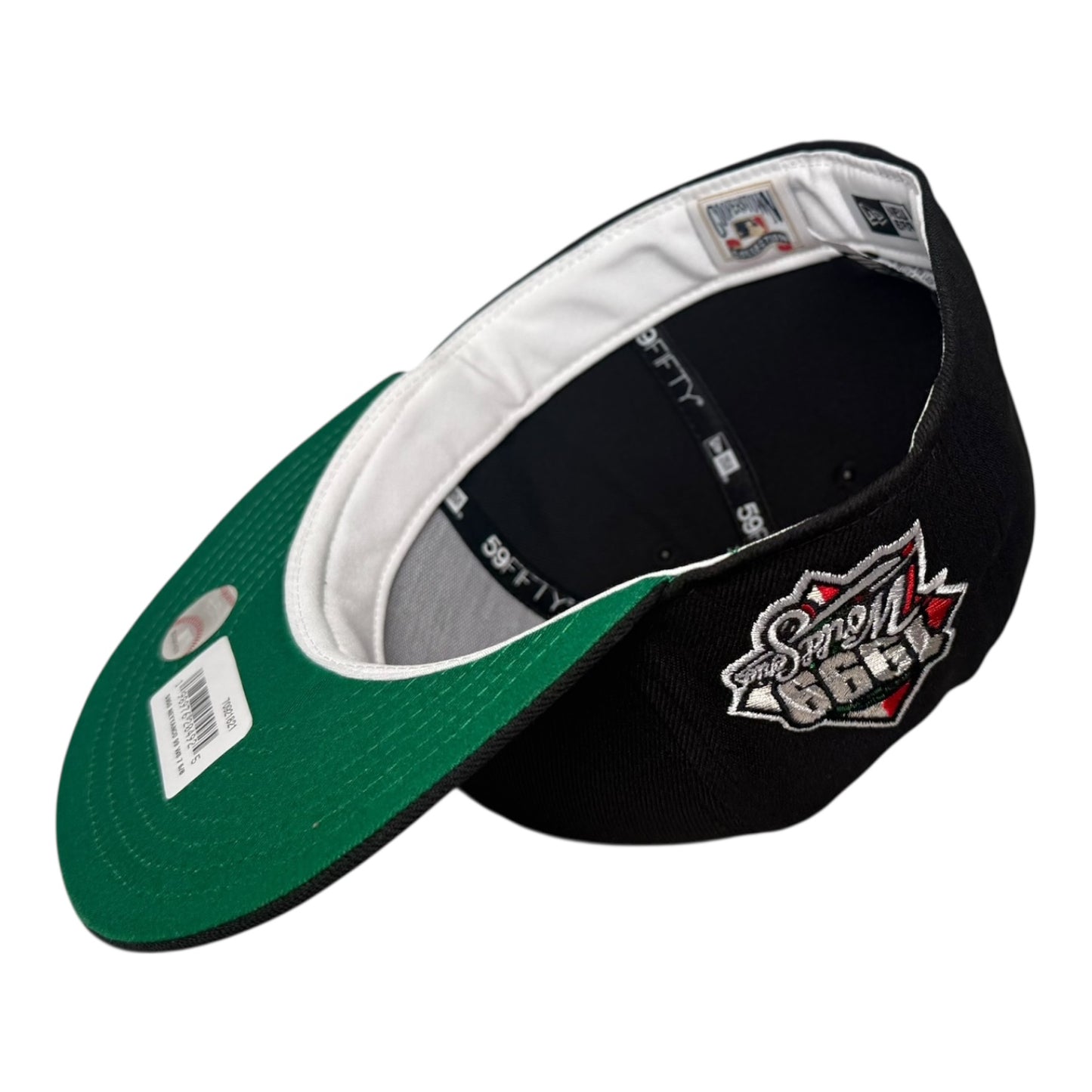 New York Yankees 1999 World Series Black Rose Edition New Era 59Fifty Fitted Hat