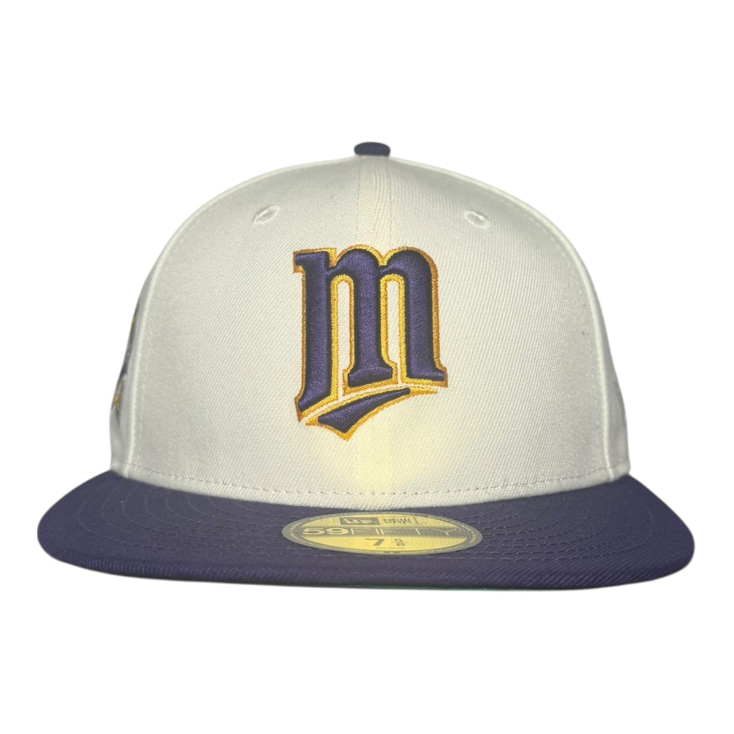 Minnesota Twins NBA Crossover “Cool Fall Fashion" Hat Club New Era 59Fifty Fitted Hat
