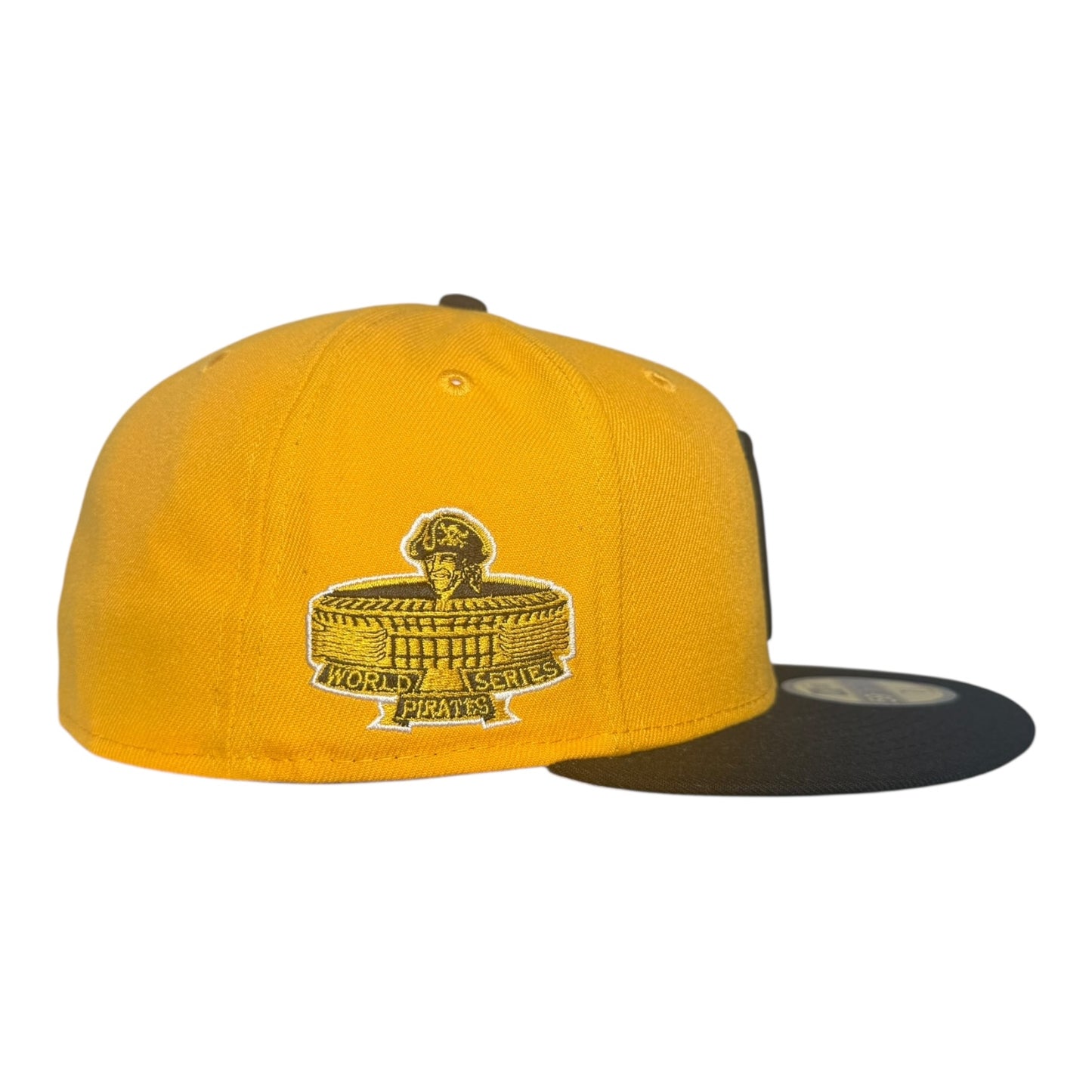 Pittsburgh Pirates Two Tone Pirates Pinky Rotation Hat Club New Era 59Fifty Fitted Hat