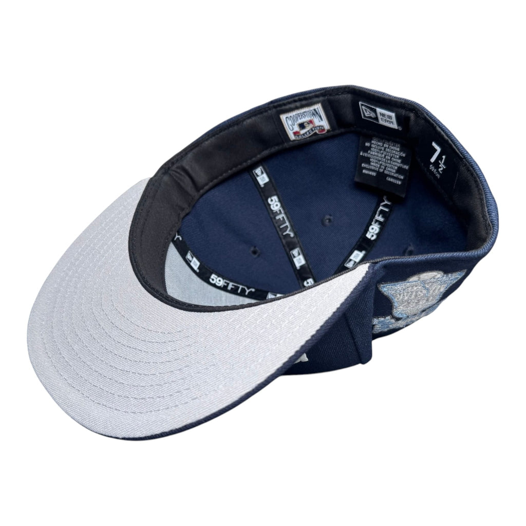 The Hat Wall "Unbreakable" Philadelphia Phillies @define_mo New Era 59Fifty Fitted Hat