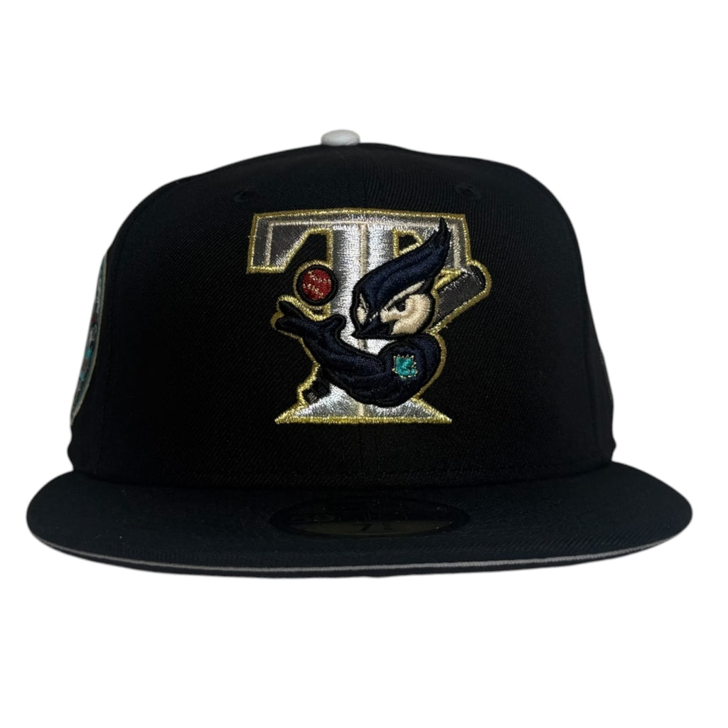 The Hat Wall Fitted hat New Era Toronto Blue Jays "TENGEN UZUI" @azkrownz 59Fifty Fitted Hat