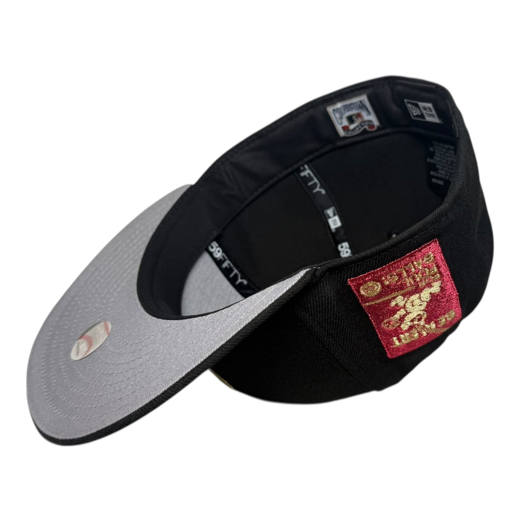 So Fresh Clothing Chicago Cubs "Red Envelope" Be Alert for Foul Balls New Era 59Fifty Fitted Hat
