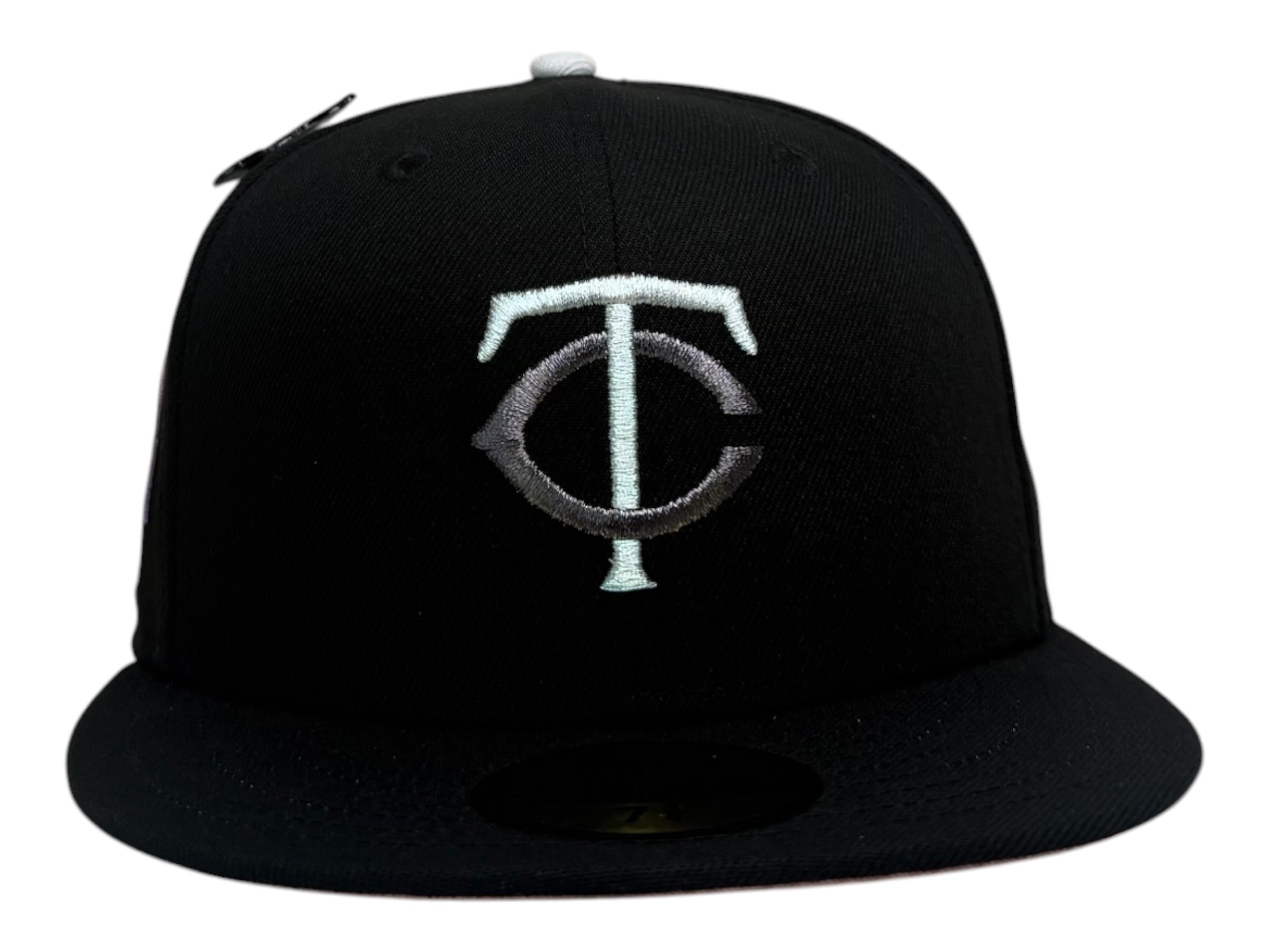 New Era Minnesota Twins "Vice City" @triple._z_.fittedz 59Fifty Fitted Hat