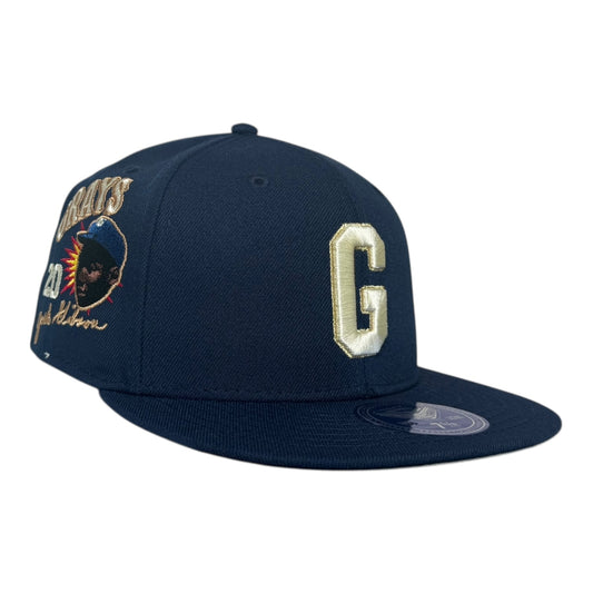 Mitchell & Ness Homestead Grays "Legend Never Dies" Fitted Hat