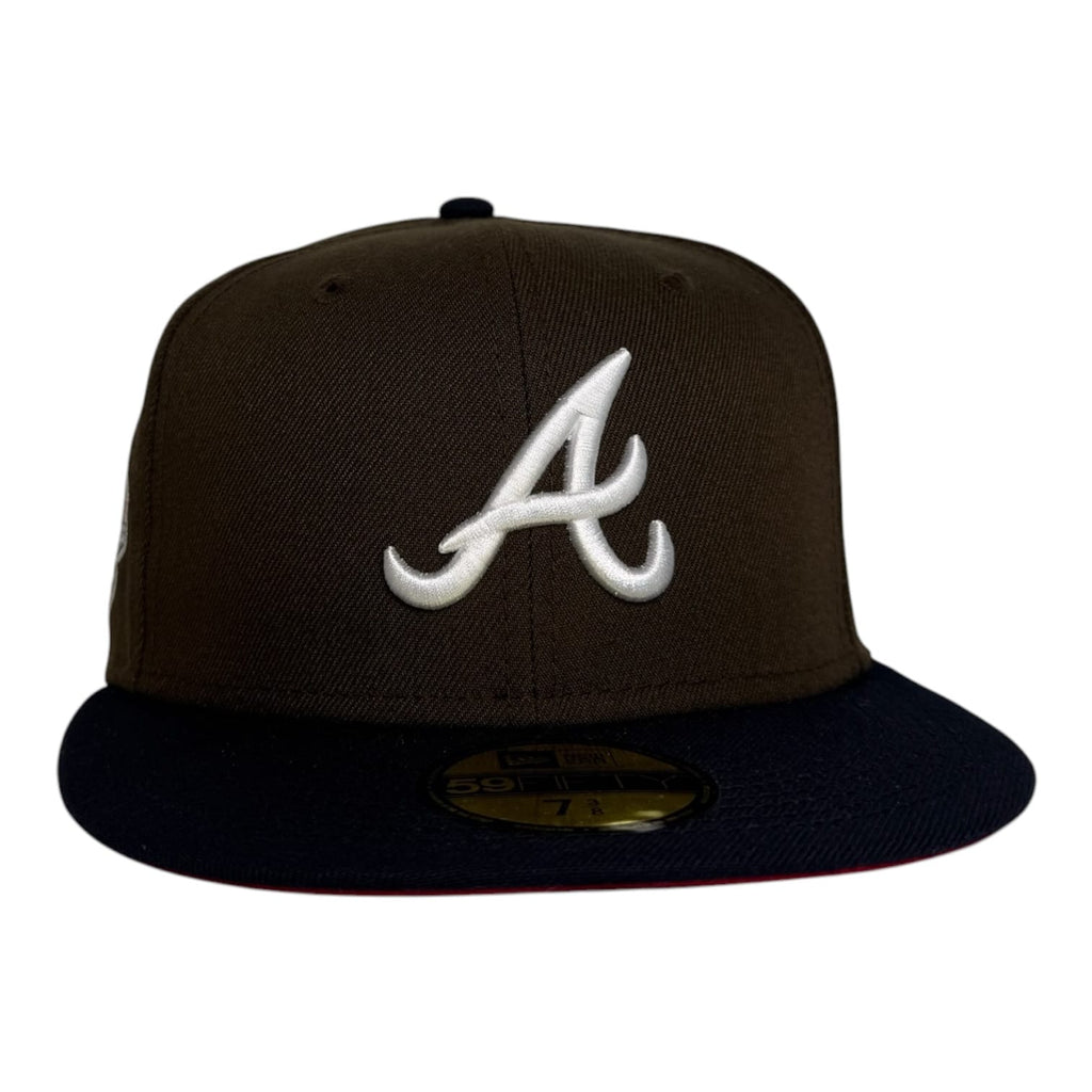 The Hat Wall Fitted hat New Era Atlanta Braves "Manolo Red Clay" 1999 World Series New Era 59Fifty Fitted Hat